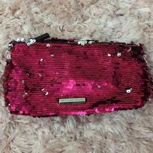 Victoria’s Secret pink/silver sequin makeup bag💄